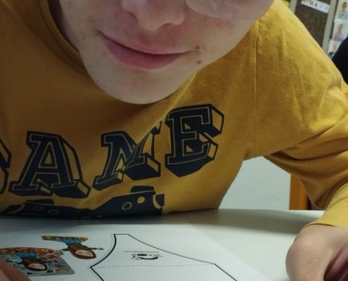 Proto jsme se uchýlili do tepla třídy a věnovali se podzimním motivům