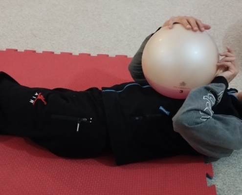 cvičili jsme s balony nebo jsme vyrazili na procházku