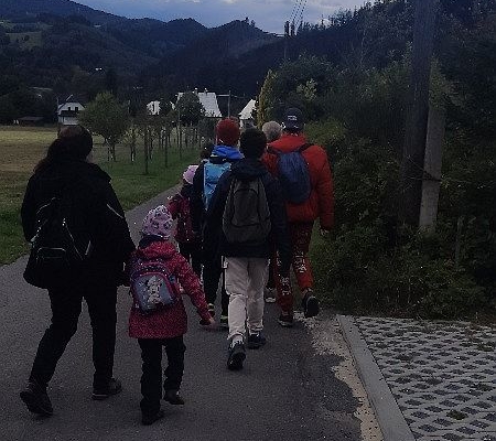 První procházka, nákup v obchodě v Horní Bečvě