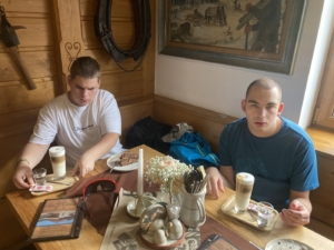 První procházka, nákup v obchodě v Horní Bečvě