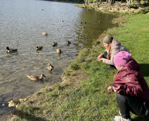 První procházka, nákup v obchodě v Horní Bečvě