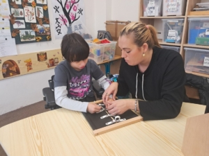 stihli zopakovat matiku, češtinu, psaní i čtení