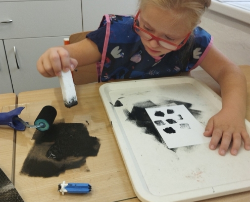 Výroba knížky s Eliškou. Ivona