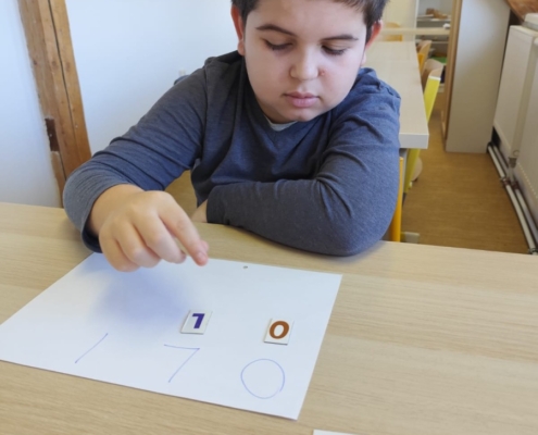 Vyzkoušeli jsme si i společnou práci u jednoho stolu