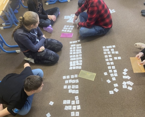 Čtení a skládání slabik hrou