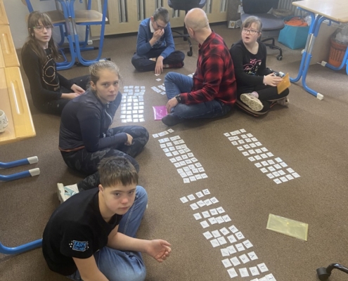 Čtení a skládání slabik hrou