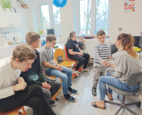 Výuka ve třídě B tematicky zaměřena na orientaci na lidském těle