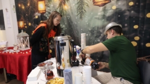 Letos opět proběhlo adventní posezení s rodiči a kolegy