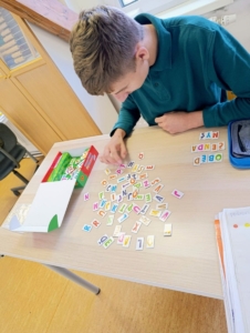 Trénovali jsme psaní, čtení i počítání