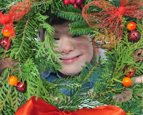 třída D se na etapy věnovala výrobě závěsných věnců