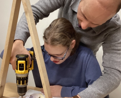 Dnes odpoledne proběhlo ve třídě B Tvoření s tatínky