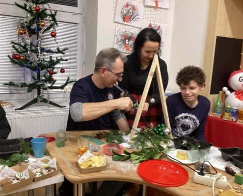 Dnes odpoledne proběhlo ve třídě B Tvoření s tatínky