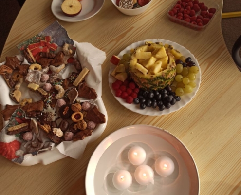 Předvánoční posezení a rozdávání krásných dárečků. Ochutnávka cukroví