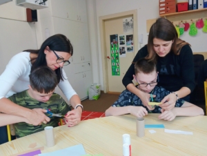 V Pracovních činnostech jsme si tentokrát vyrobili jednoho ze 3 králů