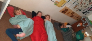 probrali čtení, psaní, počítání, globální čtení a v řečové výchově jsme se zaměřili na správné dýchání