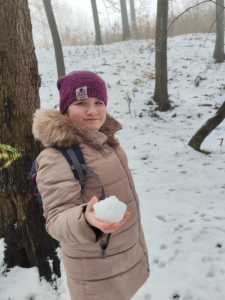 příjemná sněhová procházka Bělským lesem