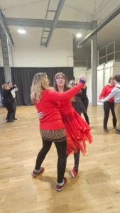 Včera proběhla ukázková hodina v tanečních s Jardou