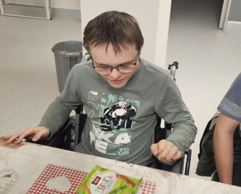 Dneska jsme navštívili našeho spolužáka a kamaráda Vojtu v nemocnici