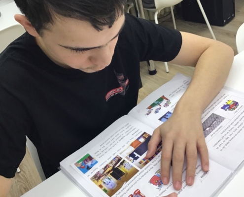 momenty z výuky českého jazyka, matematiky, prvouky, přírodovědy, vlastivědy, přírodopisu, chemie