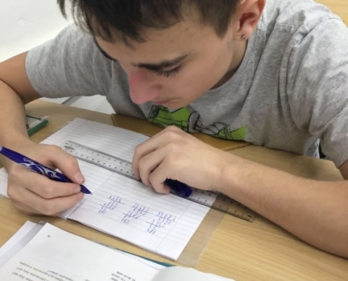 momenty z výuky českého jazyka, matematiky, prvouky, přírodovědy, vlastivědy, přírodopisu, chemie