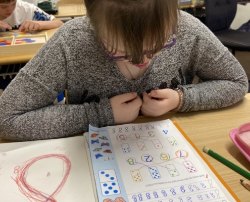 Procvičování číselného oboru 0- 8, počítání a sčítání do 8, porovnávání čísel