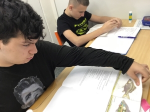Kromě českého jazyka a matematiky jsme se učili o přírodě, o obchodu a penězích