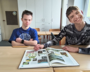 probírali jsme různá zvířata a rostliny