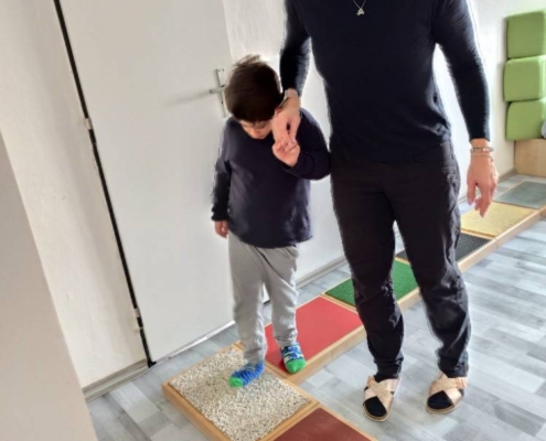 třída si zpestřila páteční chvíle a proměnila se na různá sportovní stanoviště