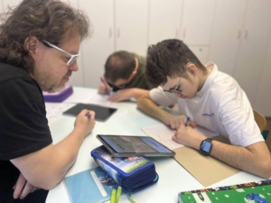 Výuka, tvoření, práce s tabletem
