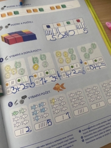 Výuka propojena s interaktivní tabuli