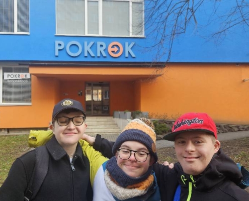 Někdo plave, někdo cvičí