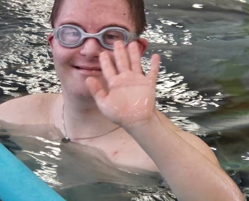 Někdo plave, někdo cvičí