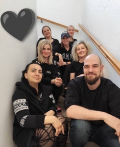 Každý den se naše škola rozzářila jinou barvou