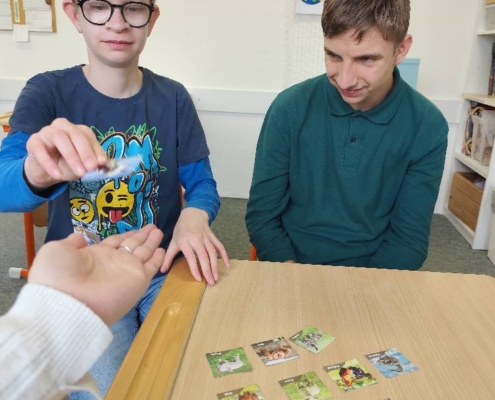 poznávala různé zvuky na iPadu